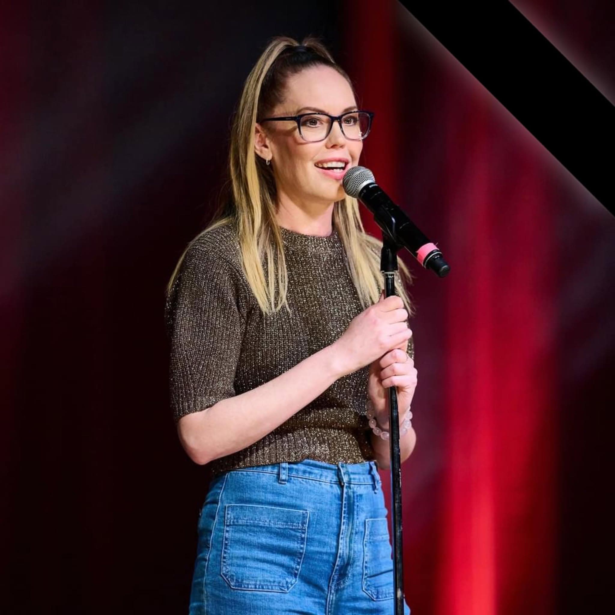 Stephanie Broadbridge performing stand-up